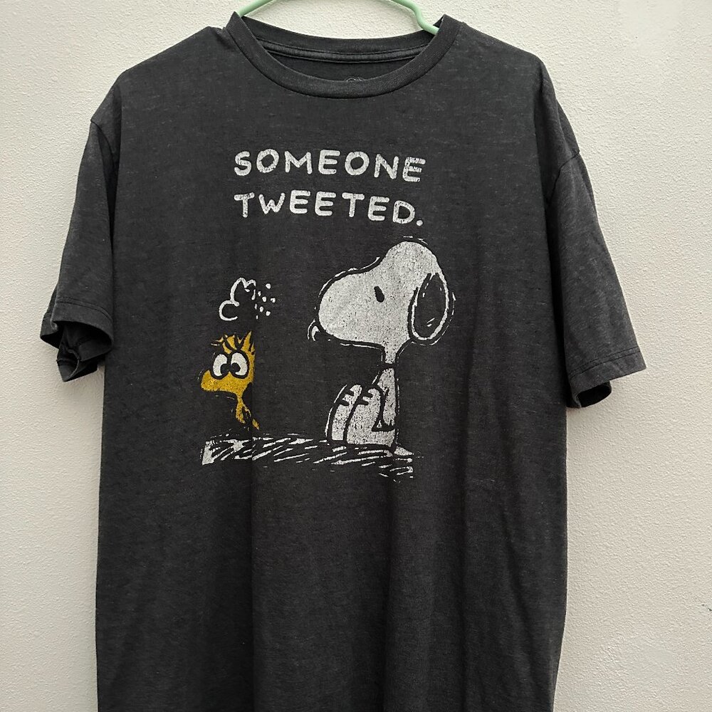 Peanuts Someone Tweeted T-Shirt Size Large